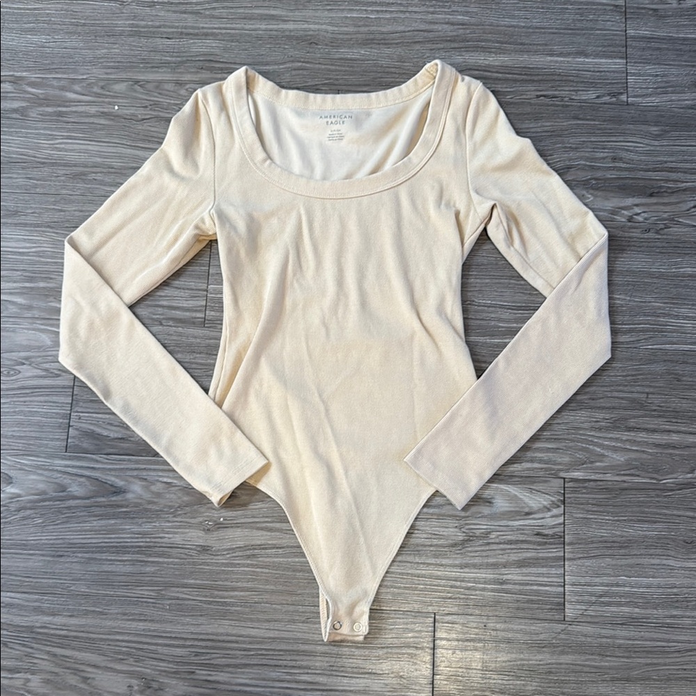 American Eagle Outfitters Cream Long Sleeve Bodysuit